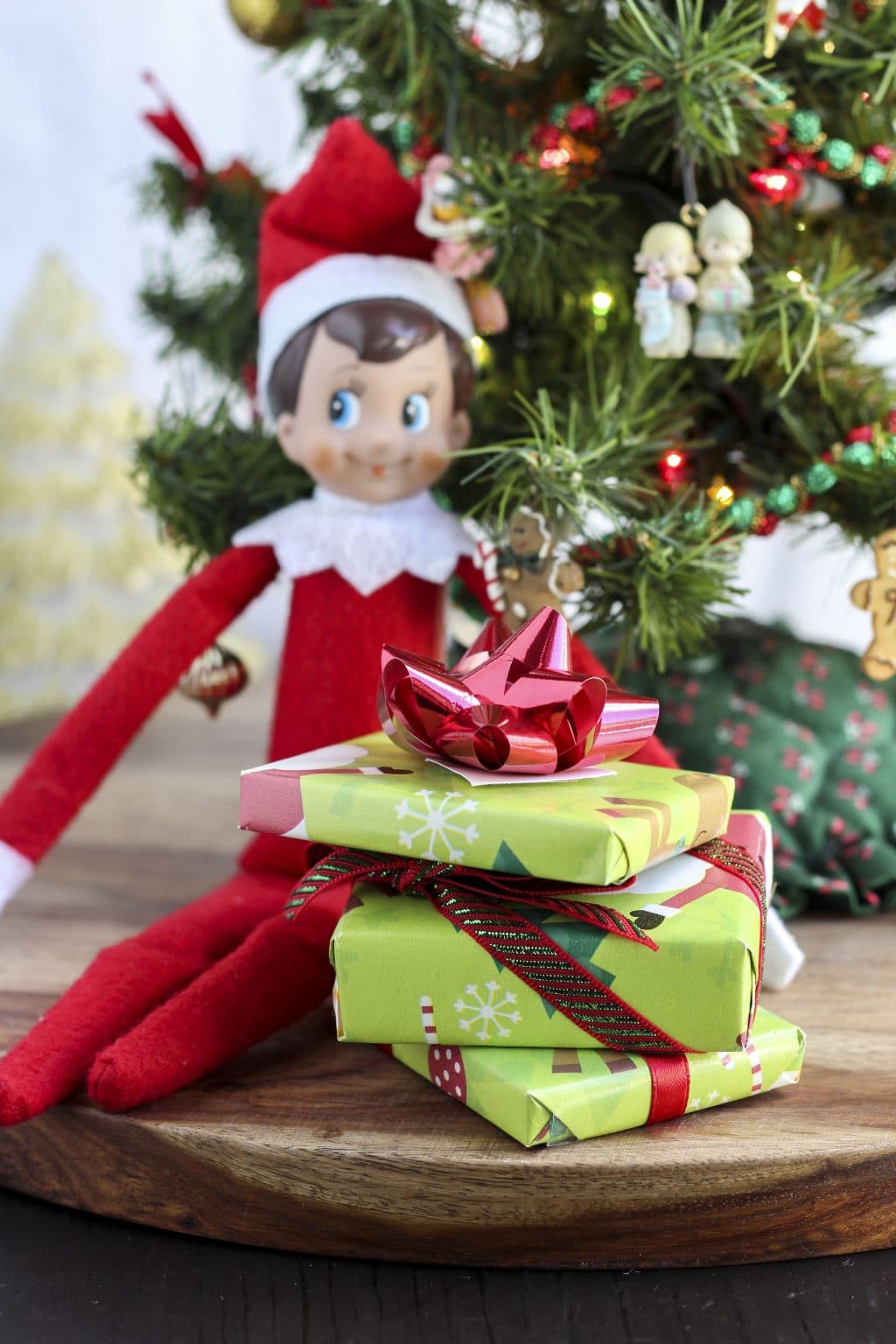 Elf on the Shelf Christmas Gift Idea