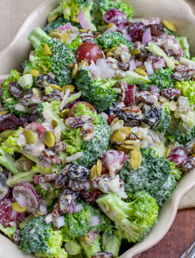 Vegan broccoli salad no mayo