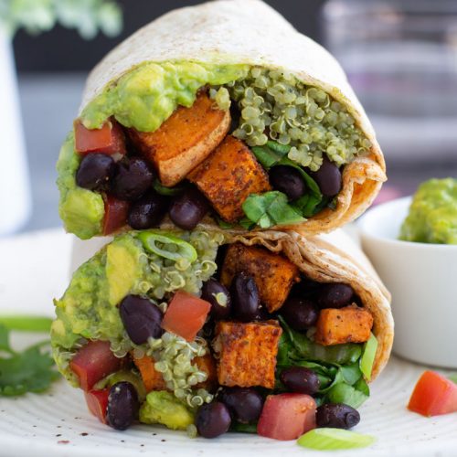 Vegetarian Burrito with Black Beans and Rice –